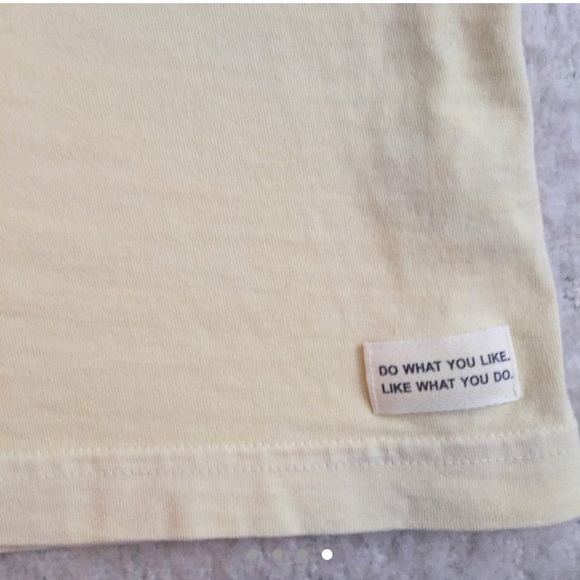 ☀️ Life is Good Yellow Tee - Picture 4 of 4